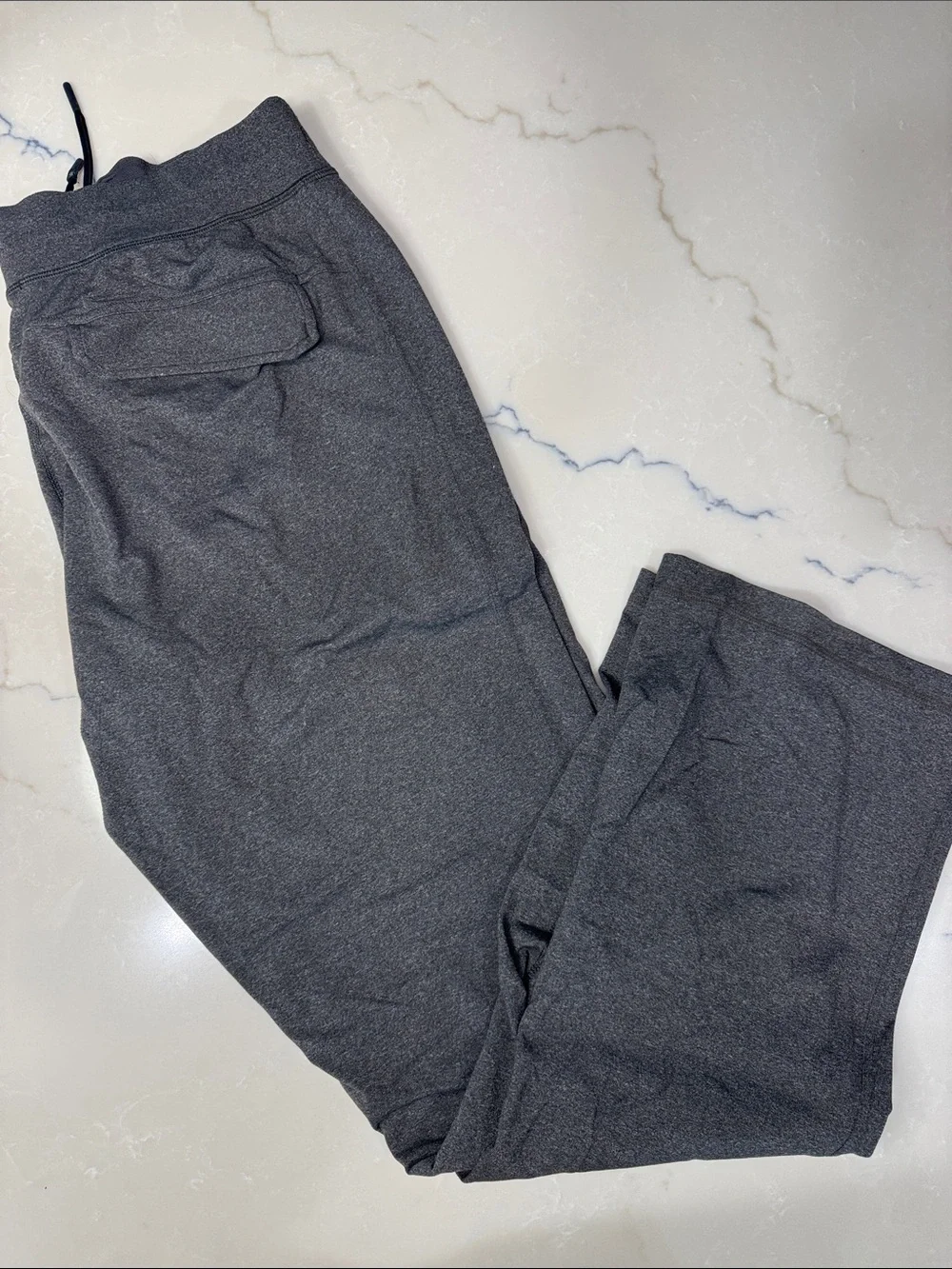 Lululemon Kung fu pants XL 34 inch